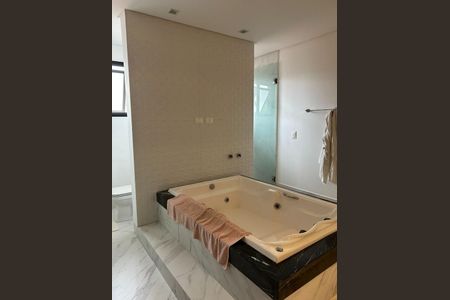 Casa à venda com 4 quartos, 464m² em Alphaville, Santana de Parnaíba