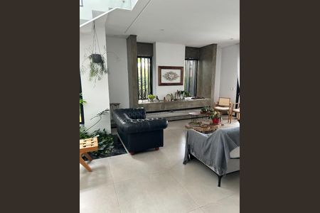 Casa à venda com 4 quartos, 464m² em Alphaville, Santana de Parnaíba