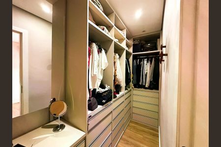 Apartamento à venda com 67m², 2 quartos e 1 vaga