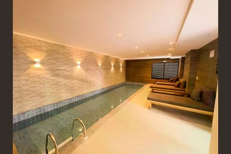 Apartamento à venda com 67m², 2 quartos e 1 vaga
