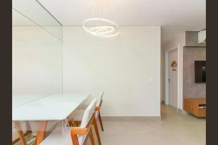 Apartamento à venda com 2 quartos, 61m² em Água Branca, São Paulo