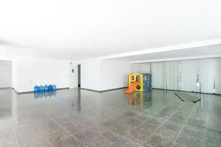 Apartamento à venda com 71m², 2 quartos e 1 vaga