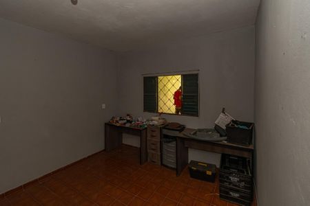 Casa à venda com 200m², 4 quartos e 1 vaga Casa à venda com 200m², 4 quartos e 1 vagaQuarto 2