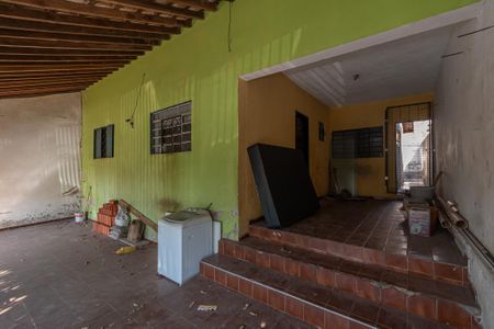 Casa à venda com 200m², 4 quartos e 1 vaga Casa à venda com 200m², 4 quartos e 1 vagaGaragem