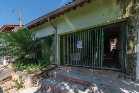 Casa à venda com 200m², 4 quartos e 1 vaga Casa à venda com 200m², 4 quartos e 1 vagaPlaca