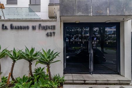 Apartamento à venda com 150m², 3 quartos e 2 vagas