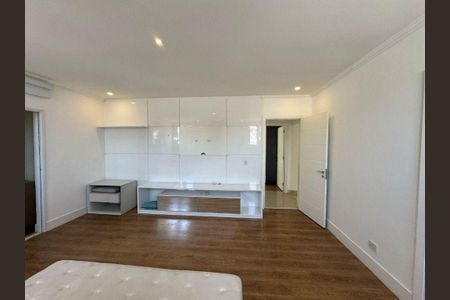 Casa à venda com 4 quartos, 515m² em Empresarial 18 do Forte, Barueri