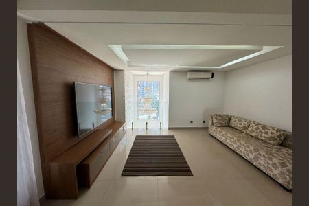Casa à venda com 4 quartos, 515m² em Empresarial 18 do Forte, Barueri