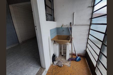 Casa à venda com 2 quartos, 100m² em Jardim Ester, São Paulo