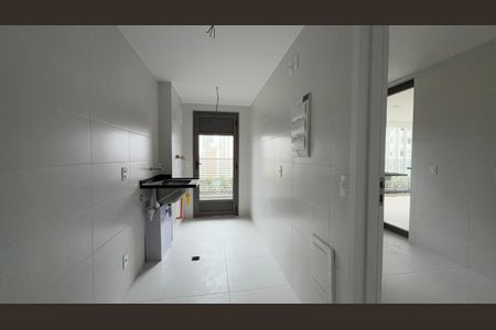 Apartamento à venda com 198m², 3 quartos e 3 vagas