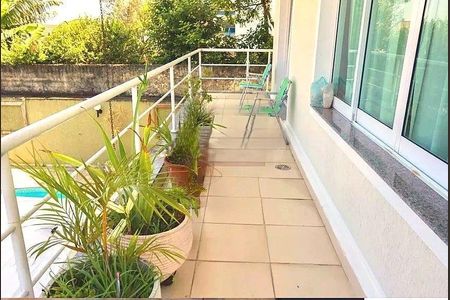 Casa à venda com 3 quartos, 341m² em Parque dos Principes, São Paulo