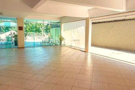 Casa à venda com 3 quartos, 341m² em Parque dos Principes, São Paulo
