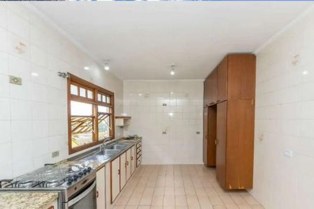 Casa à venda com 352m², 4 quartos e 4 vagas
