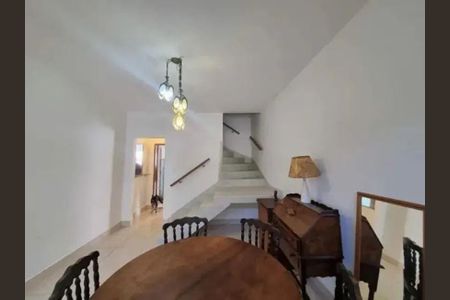 Casa à venda com 2 quartos, 90m² em Vila Gomes, São Paulo