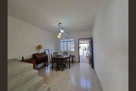 Casa à venda com 2 quartos, 90m² em Vila Gomes, São Paulo