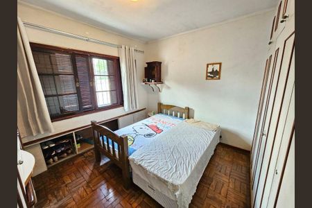 Casa à venda com 144m², 3 quartos e 2 vagas