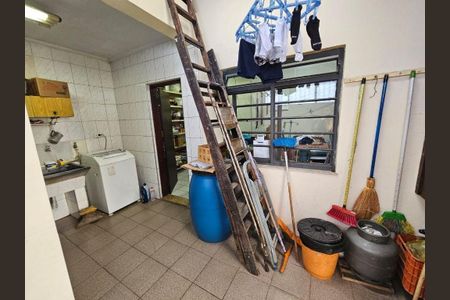 Casa à venda com 3 quartos, 144m² em Jardim Sarah, São Paulo