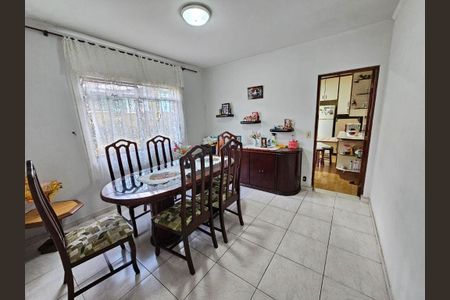 Casa à venda com 3 quartos, 144m² em Jardim Sarah, São Paulo