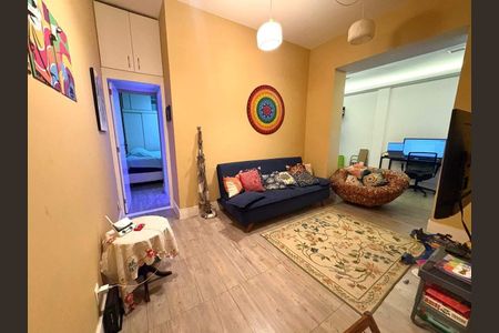 Apartamento à venda com 42m², 1 quarto e sem vaga