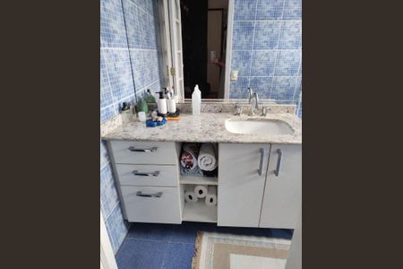 Casa à venda com 3 quartos, 220m² em Jardim Bonfiglioli, São Paulo
