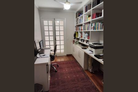 Casa à venda com 3 quartos, 220m² em Jardim Bonfiglioli, São Paulo