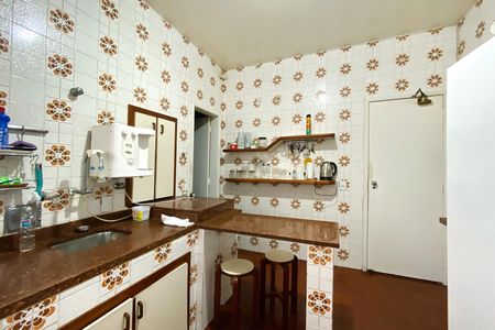 Apartamento à venda com 156m², 4 quartos e 2 vagas Apartamento à venda com 156m², 4 quartos e 2 vagasCozinha