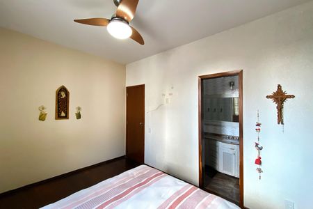 Apartamento à venda com 156m², 4 quartos e 2 vagas Apartamento à venda com 156m², 4 quartos e 2 vagasSuite 1