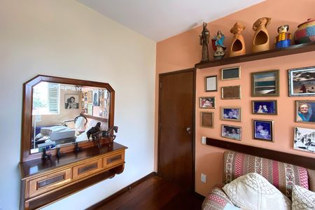 Apartamento à venda com 156m², 4 quartos e 2 vagas Apartamento à venda com 156m², 4 quartos e 2 vagasQuarto 2