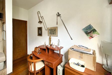 Apartamento à venda com 156m², 4 quartos e 2 vagas Apartamento à venda com 156m², 4 quartos e 2 vagasQuarto 4