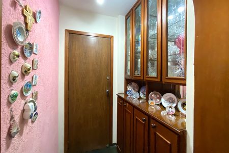 Apartamento à venda com 156m², 4 quartos e 2 vagas Apartamento à venda com 156m², 4 quartos e 2 vagasCristaleira