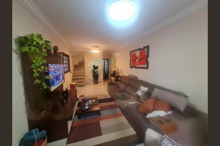 Casa à venda com 3 quartos, 160m² em Jardim Vila Formosa, São Paulo
