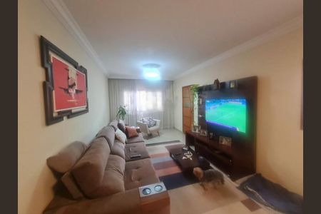 Casa à venda com 3 quartos, 160m² em Jardim Vila Formosa, São Paulo