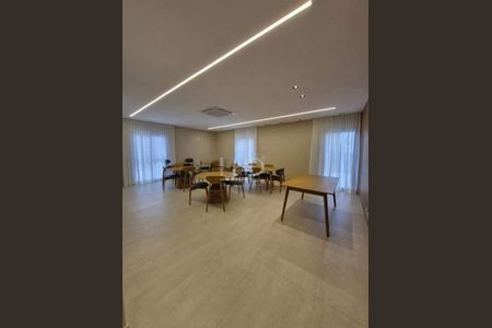 Apartamento à venda com 58m², 2 quartos e 1 vaga