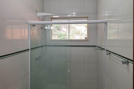 Casa de condomínio à venda com 226m², 4 quartos e 2 vagasBanheiro da Suíte 2