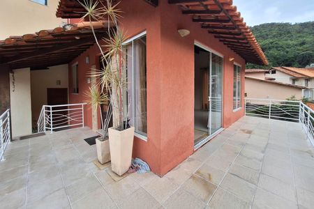 Varanda da Sala de casa de condomínio à venda com 4 quartos, 226m² em Serra Grande, Niterói