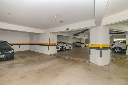 Apartamento para alugar com 74m², 2 quartos e 1 vagagaragem