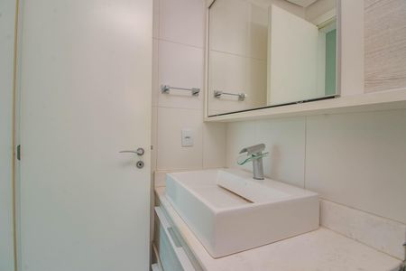 Apartamento para alugar com 74m², 2 quartos e 1 vagaBanheiro da Suíte