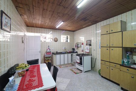 Casa à venda com 250m², 3 quartos e sem vagaCozinha 