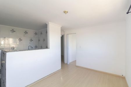 Sala de apartamento para alugar com 2 quartos, 65m² em Conjunto Habitacional Santa Etelvina Iii, São Paulo