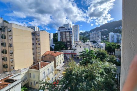 Apartamento à venda com 48m², 1 quarto e 1 vaga