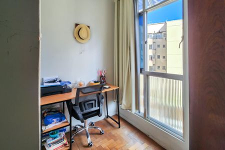 Apartamento à venda com 48m², 1 quarto e 1 vaga
