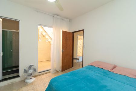 Casa à venda com 220m², 3 quartos e 6 vagas Casa à venda com 220m², 3 quartos e 6 vagasSuíte 3