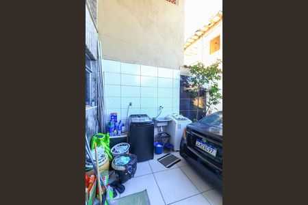 Casa à venda com 220m², 3 quartos e 6 vagas Casa à venda com 220m², 3 quartos e 6 vagasÁrea de Serviço