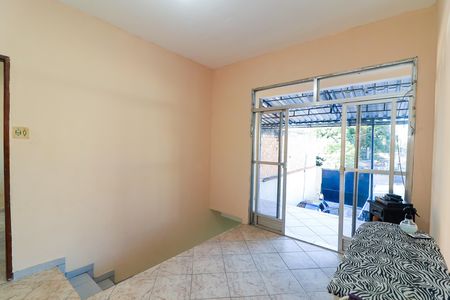 Casa à venda com 220m², 3 quartos e 6 vagas Casa à venda com 220m², 3 quartos e 6 vagasSala 2