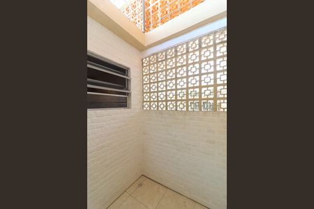 Casa à venda com 220m², 3 quartos e 6 vagas Casa à venda com 220m², 3 quartos e 6 vagasSuíte 2