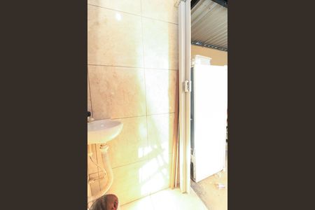 Casa à venda com 220m², 3 quartos e 6 vagas Casa à venda com 220m², 3 quartos e 6 vagasLavabo