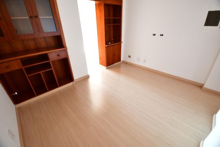 Sala de apartamento para alugar com 1 quarto, 39m² em Centro, Campinas
