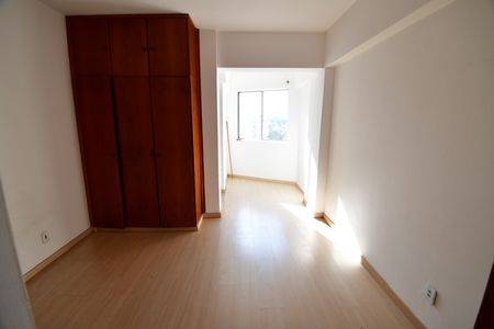 Apartamento para alugar com 39m², 1 quarto e sem vagaQuarto