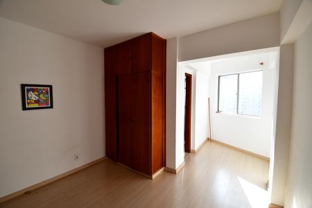 Quarto de apartamento para alugar com 1 quarto, 39m² em Centro, Campinas