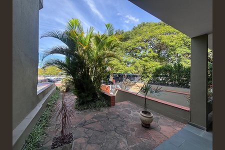 Casa para alugar com 306m², 3 quartos e 2 vagas